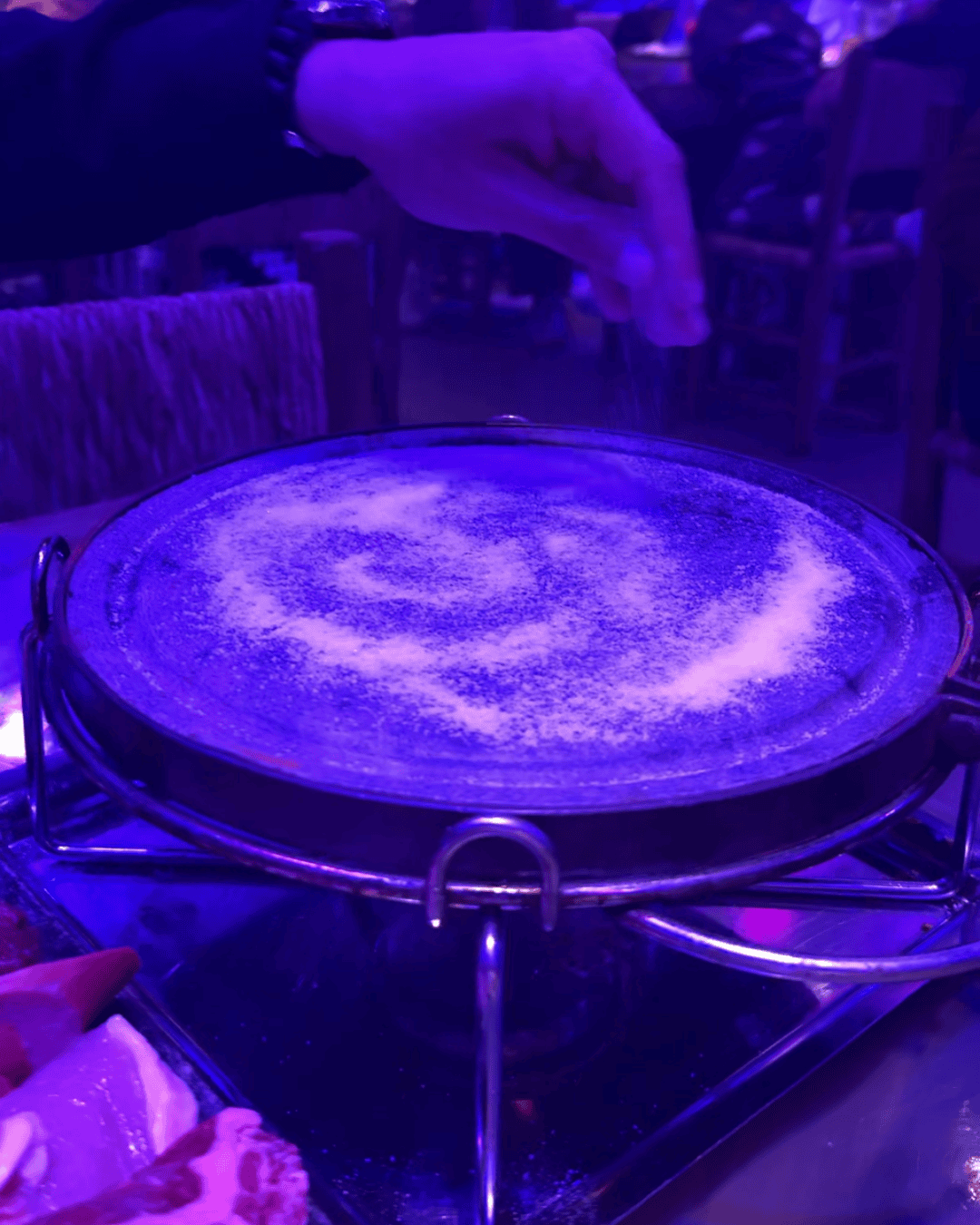 Fondue de carne na pedra era do fogo 2