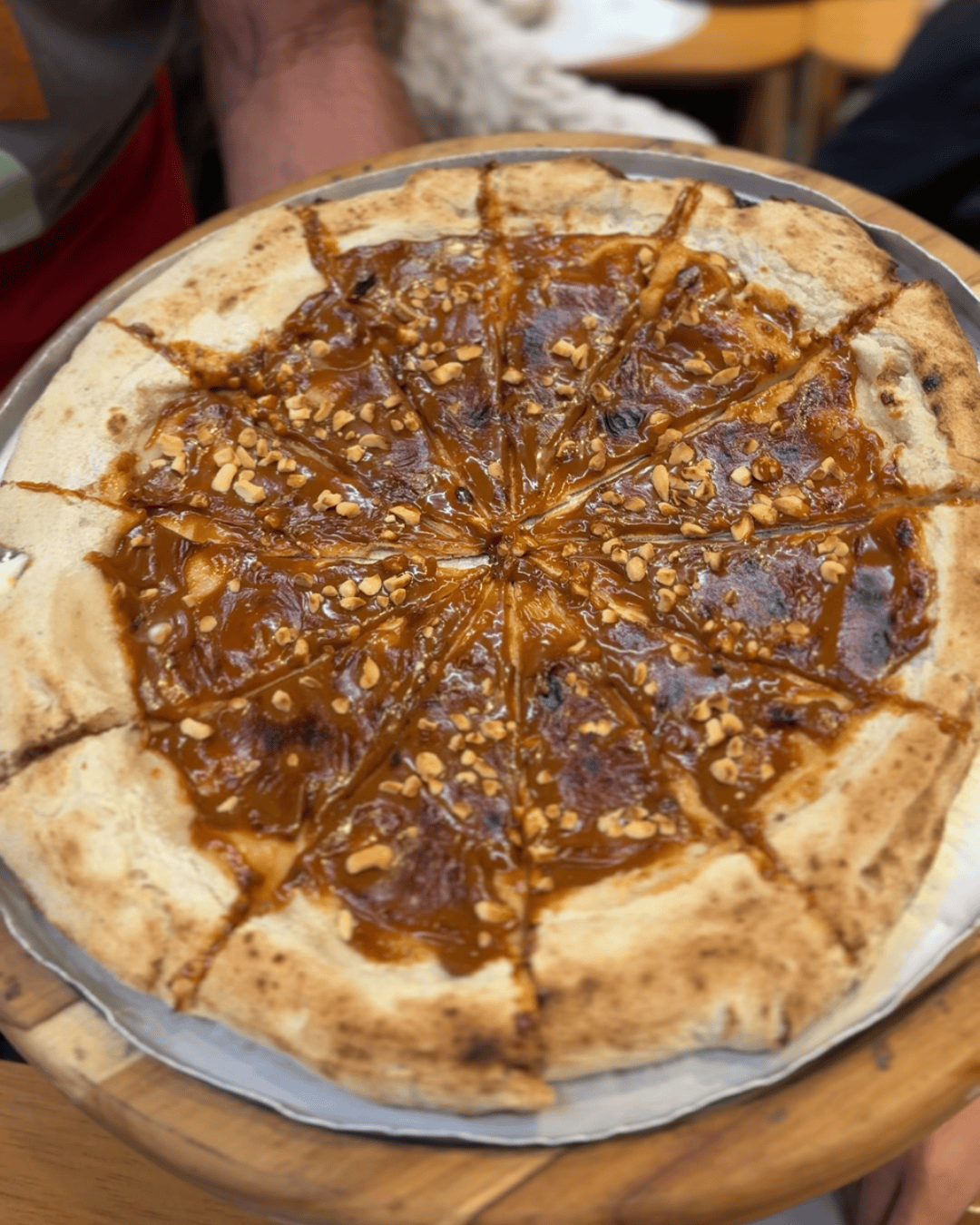 Pizza doce de leite e amendoim panzano