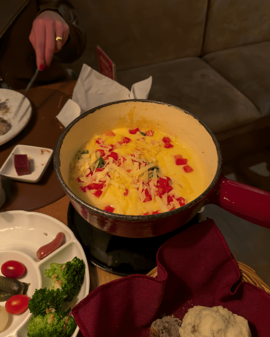Fondue de queijo Marguerita na sequência do Chalezinho